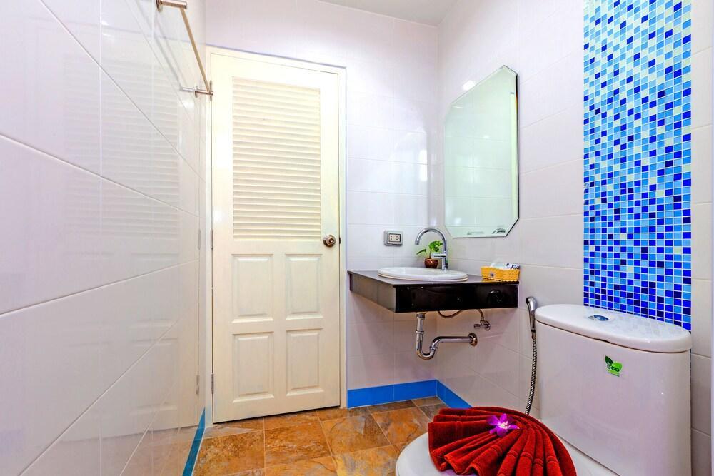 Patong Phusita Hotel - Sha Certified מראה חיצוני תמונה
